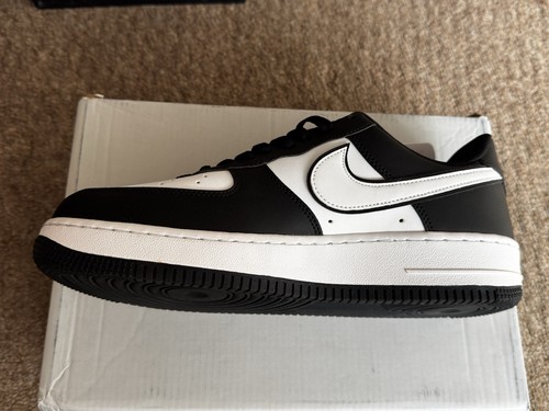 Trainer sneaker shoes crease - trainer,